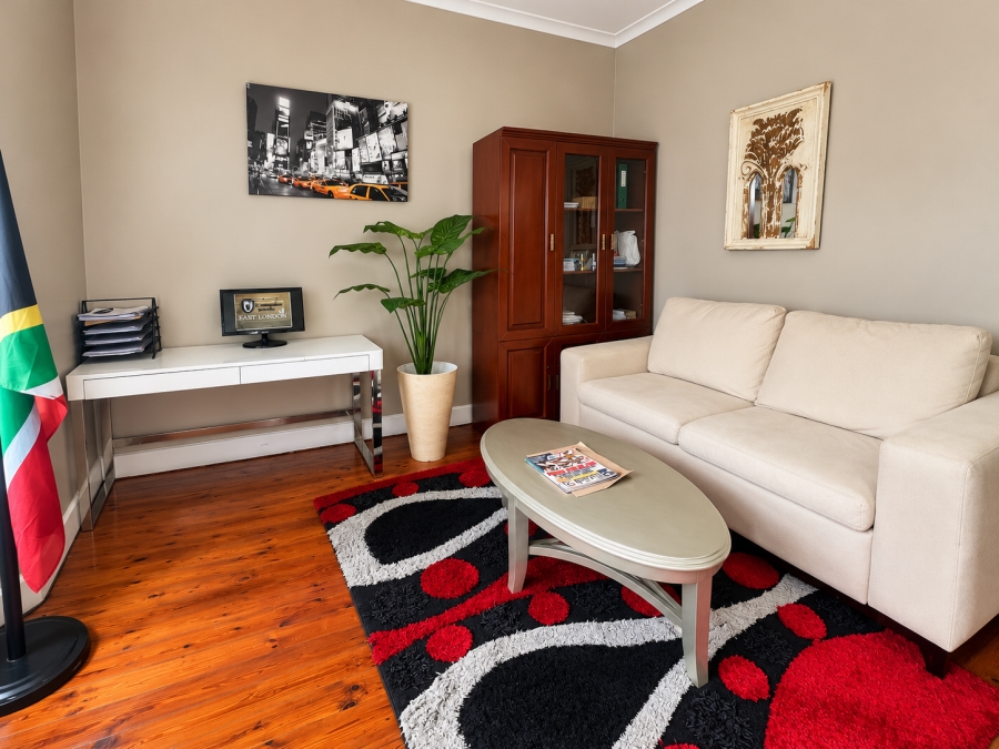 5 Bedroom Property for Sale in Cambridge Eastern Cape
